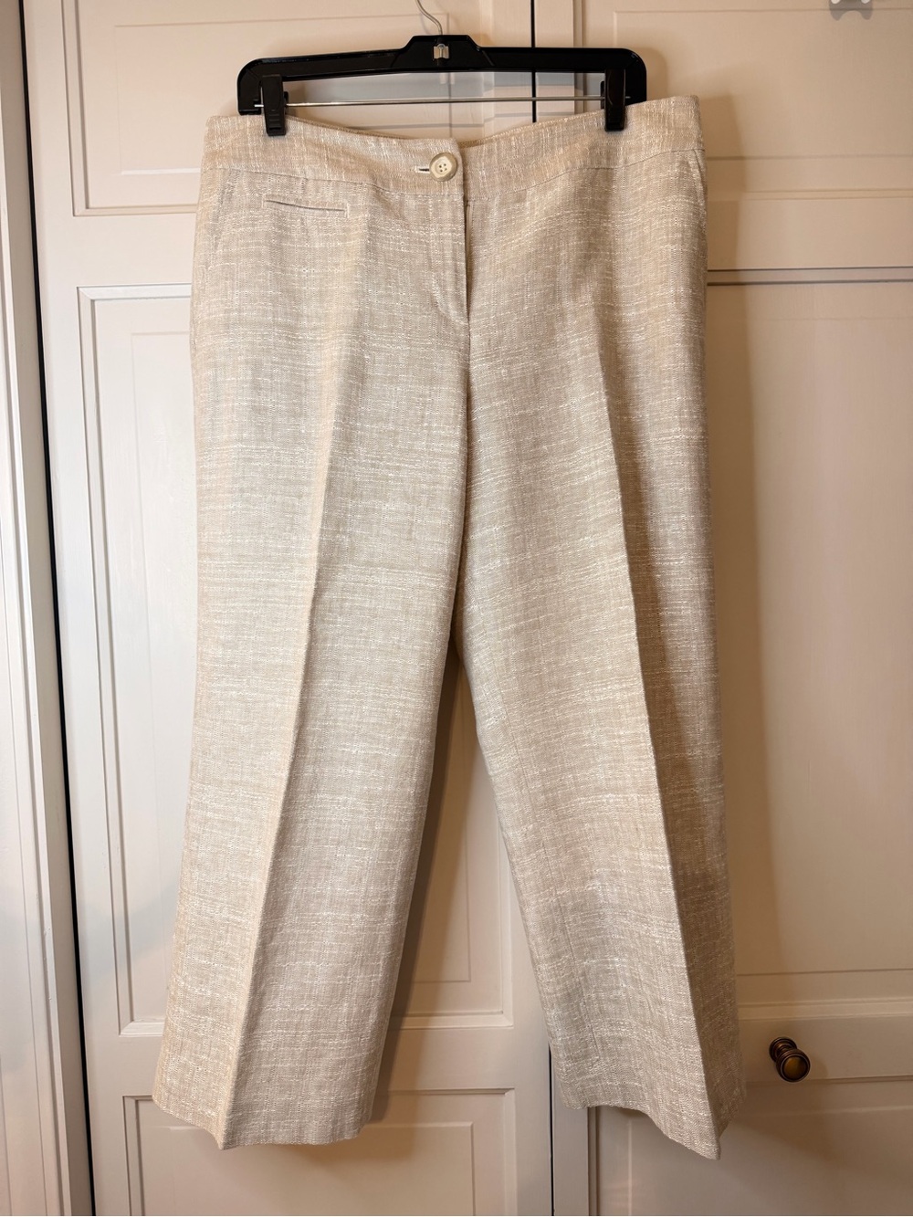 Ann Taylor Beige Textured Wide-Leg Cropped Trousers